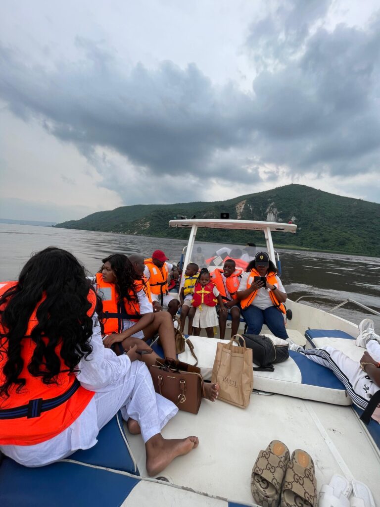 c9a4a671-db24-4dd4-ae46-9c8e60c01b0c